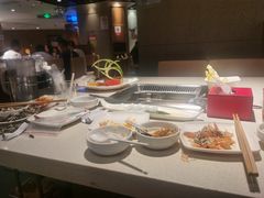 -海底捞火锅鲜切牛肉主题店(长寿路店)