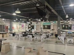 -极限PLAY运动娱乐新世界·团建派对表演休闲馆·室内高空游乐园