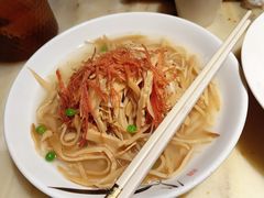 -吴越荣记苏州菜·松鼠桂鱼 100% 活鱼现做(月光码头店)