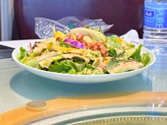 -鸿亨泰杂鱼馆(港馨家园店)