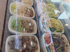 -鑫渔港海鲜本地菜·山海关浑锅(东戴河店)