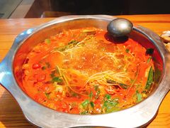 酸汤鱼-野山舂·贵州现舂酸汤火锅(鸿通城店)