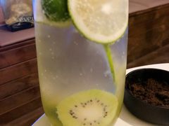 青提粒粒爽-角落低卡烘焙(正弘城店)