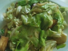 包包菜炒馕丁-帕米尔食府(白云观店)