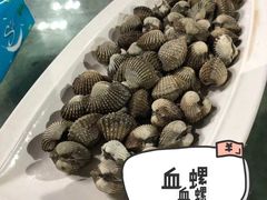 -四川小胡子海鲜(丁村万人海鲜广场店)