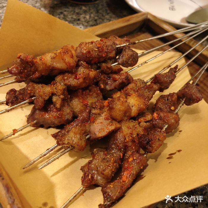长安大牌档之凤舞朝阳(朝阳门店)烤羊羔肉图片