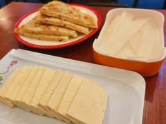 -聚首堂·特色小吃·肘子(什刹海德胜门店)