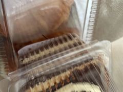 -红宝石·鲜奶小方·海派西点房(莘庄龙之梦店)