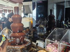 -荣誉国际酒店-云顶旋转餐厅