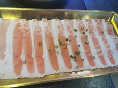 厚切五花肉-秦炉烤肉(财富中心店)