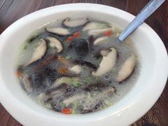 营养菌菇汤-春暖花开(西溪店)