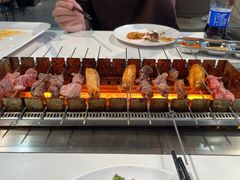 -串门小炉子自助烧烤·小火锅(南京首店)