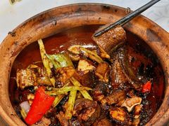 -天宝食坊·啫啫煲大排档(西华路店)