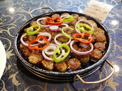 -乡村馕坑肉·烧烤·新疆菜·本地人更爱吃(阿勒泰首店)