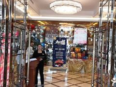 -沪华海鲜大酒楼(南汇店)