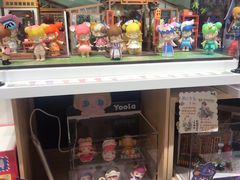 -猫的天空之城概念书店(束河店)
