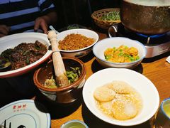 -老湘村·湖南土菜(天河维多利店)