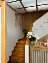 -宥莉·ULLY 痘敏肌•科技皮肤管理中心