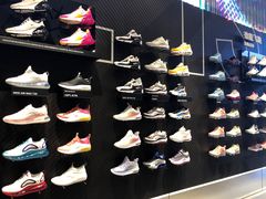 -NIKE品牌体验店(金源新燕莎店)