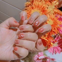 -Pink You美甲洗眉纹绣定制中心
