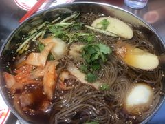 -堂堂小伙夫·辽宁小吃大排档(京西大悦城店)