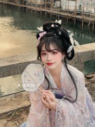 -一揽芳华汉服旗袍体验馆(拙政园店)