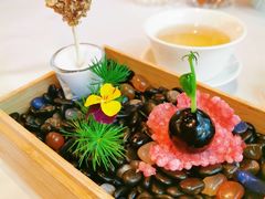 双味鹅肝球-香乐园·淮扬菜中餐厅·Shang Garden(福田香格里拉店)