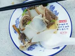 -墨脱石锅椰子鸡•香草鸭•东山羊(大东海店)