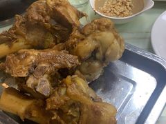 -荣吉招牌自助骨头锅(顾乡店)
