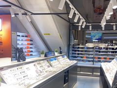 -LOHO眼镜(北京朝北大悦城店)