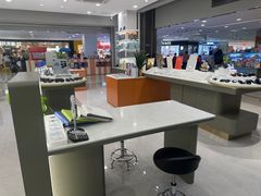 -镜客眼镜(浦江欢乐颂店)