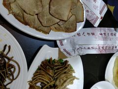 -李连贵熏肉大饼(宁山中路店)