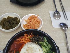 -拌来拌去石鍋拌飯(文鼎店)