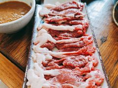 -毛辣果·贵州红酸汤牛肉火锅(西单店)