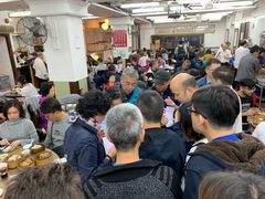 等位区-香港蓮香樓(中環店)