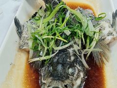 -鹿鸣酒家(越秀店)
