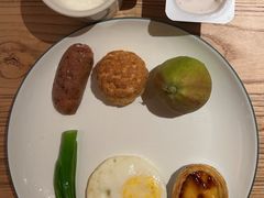-米漾酒店(深圳会展中心岗厦地铁站店)