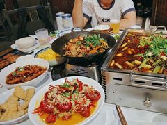 -琥珀老六龙虾(四里河店)