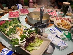 -领鲜潮牛鲜牛羊肉火锅(宏昌店)