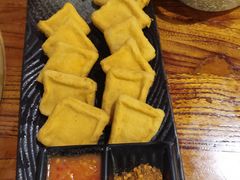 香煎包浆豆腐-滇香肴·云南菜蒸汽石锅鱼(云南北路店)