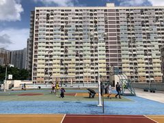 -彩虹村
