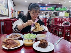 -老回回烩面馆(左家庄店)