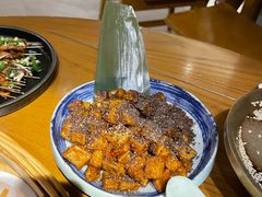 -包整·丝娃娃(一览甲秀楼风景店)