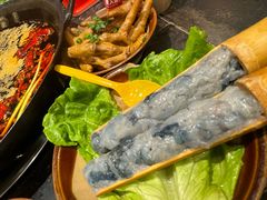 -周小明火锅(黑金冠社区店)