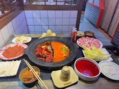 -宽板凳老灶火锅(南礼士路店)