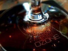 iphone_upload_pic-OZONE 顶楼酒吧(香港丽思卡尔顿酒店)