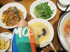 -湘力力小院·鱼汤泡饭(枫林路店)