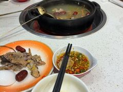 -鲍媽·原汤鲍鱼鸡(克拉广场店)