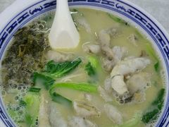 -明呈黄鱼面馆(斜土路店)