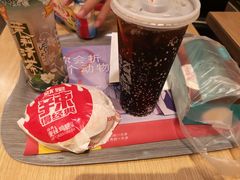-麦当劳(杭州西湖银泰百货店)